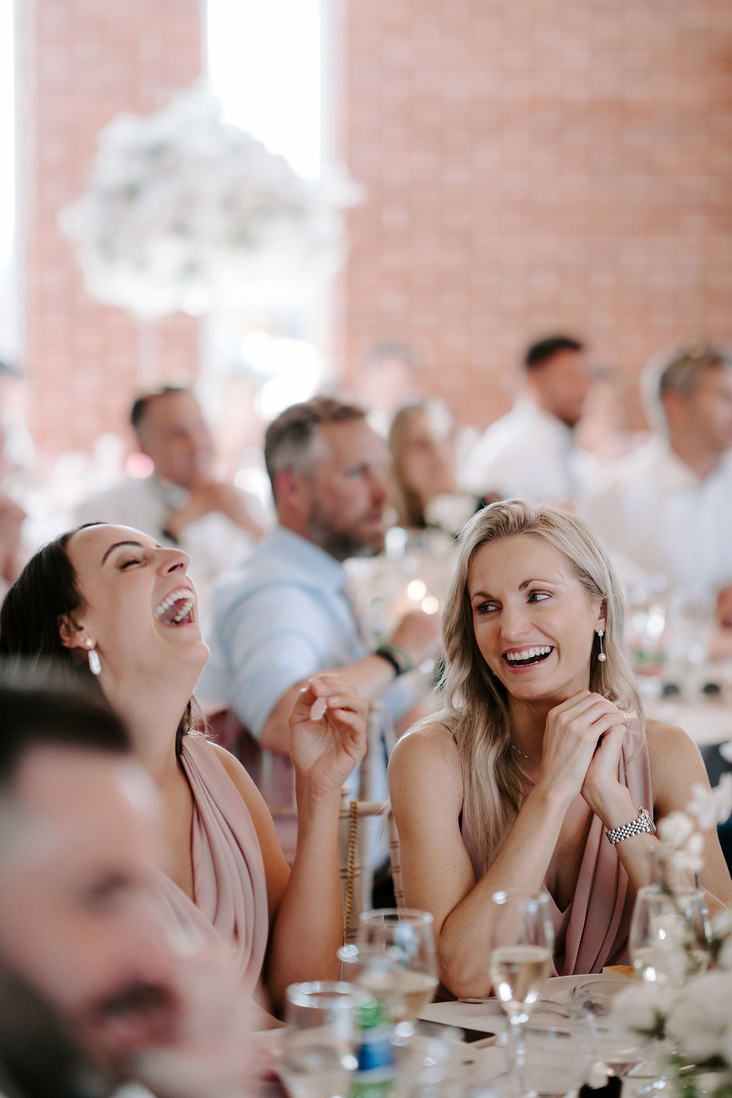 wedding-guests-during-speeches-stockton-house-wedding-shropshire