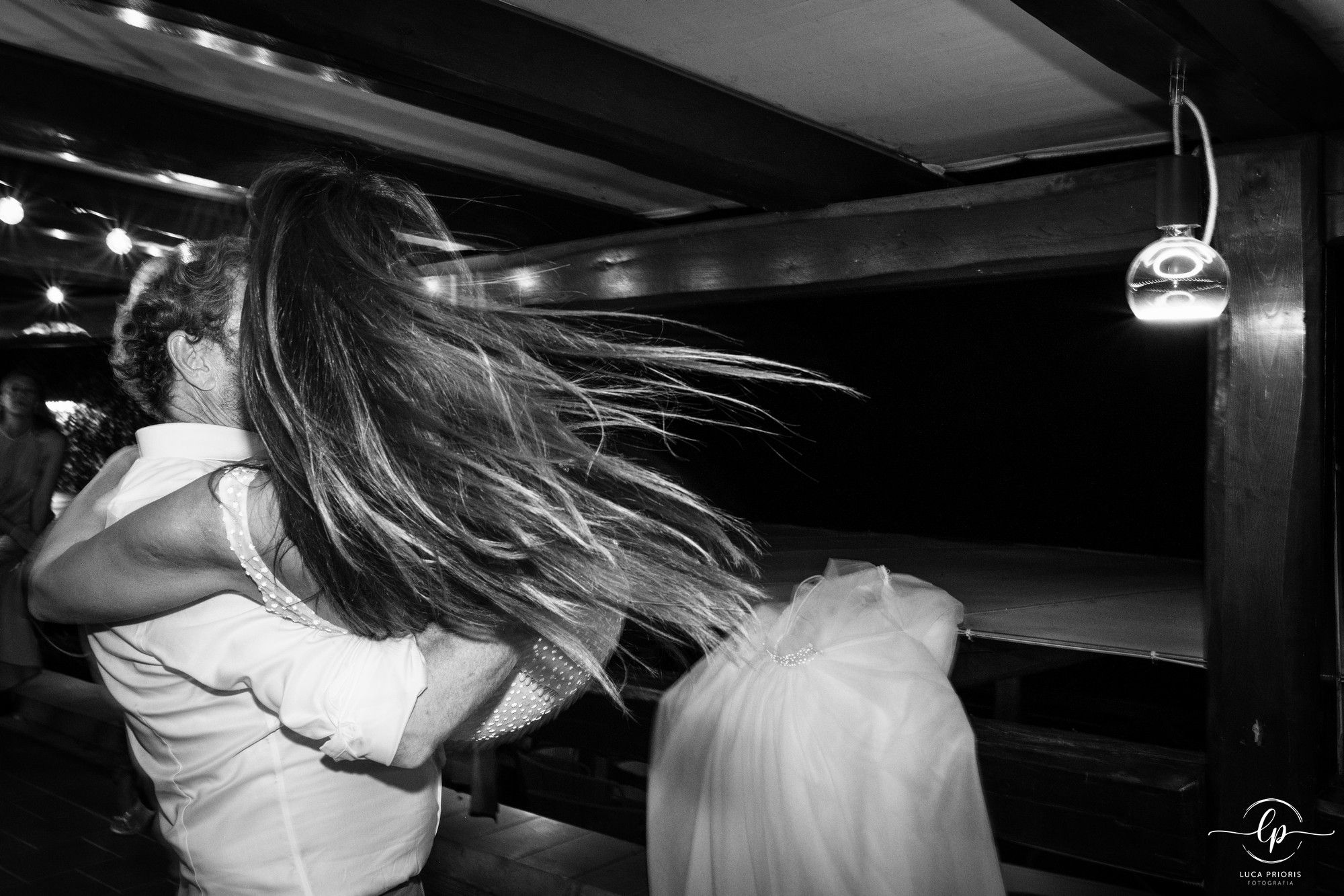 balli durante il ricevimento di matrimonio