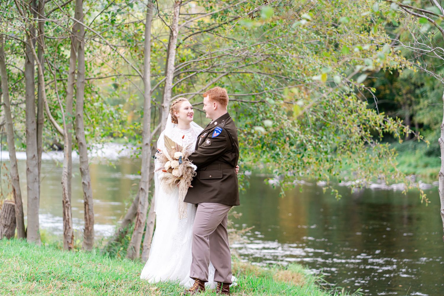 bride and groom portrait by the river in Southern Oregon