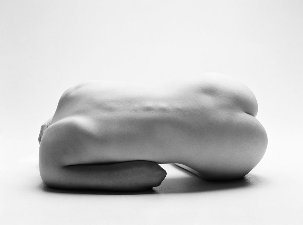 Contemporary and innovative artist, Heidi Unruh, reimagines the nude on black and white film.