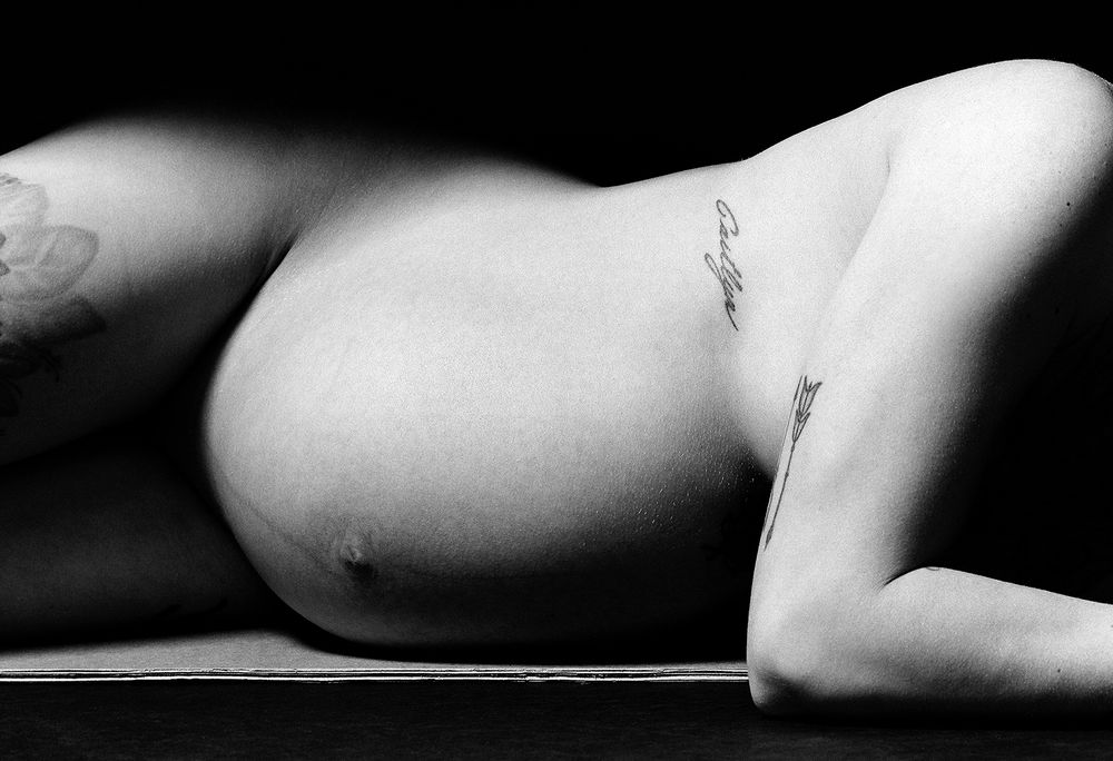 Contemporary and innovative artist, Heidi Unruh, reimagines the nude on black and white film.