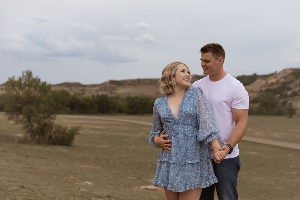 Engagement Photography, Western North Dakota, Medora, Couples Photography, Hebron North Dakota Photography