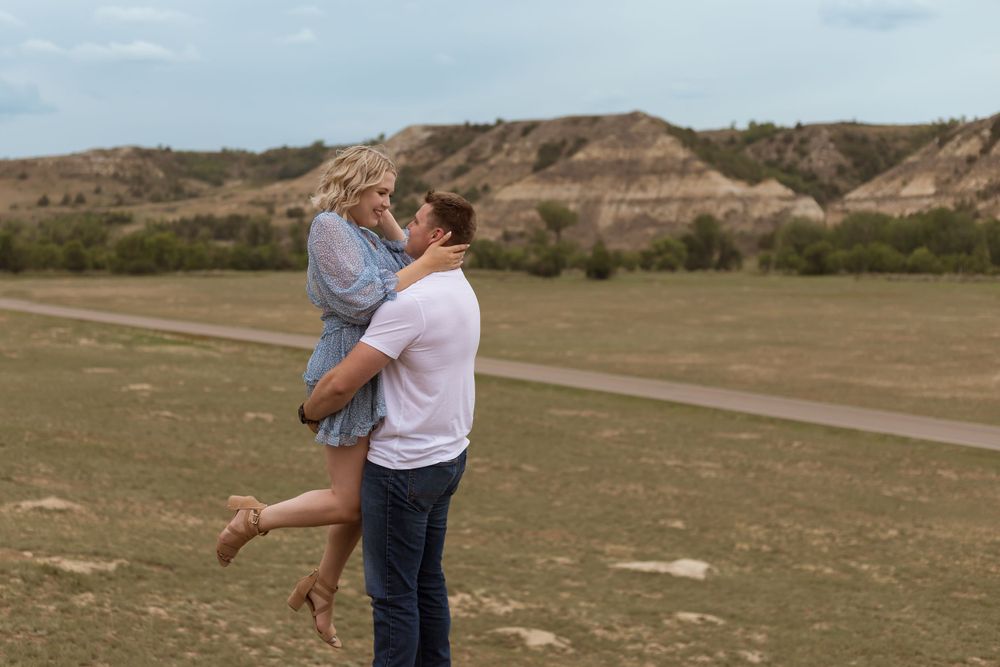 Engagement Photography, Western North Dakota, Medora, Couples Photography, Hebron North Dakota Photography