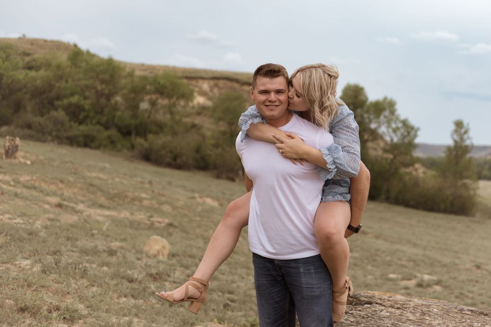 Engagement Photography, Western North Dakota, Medora, Couples Photography, Hebron North Dakota Photography