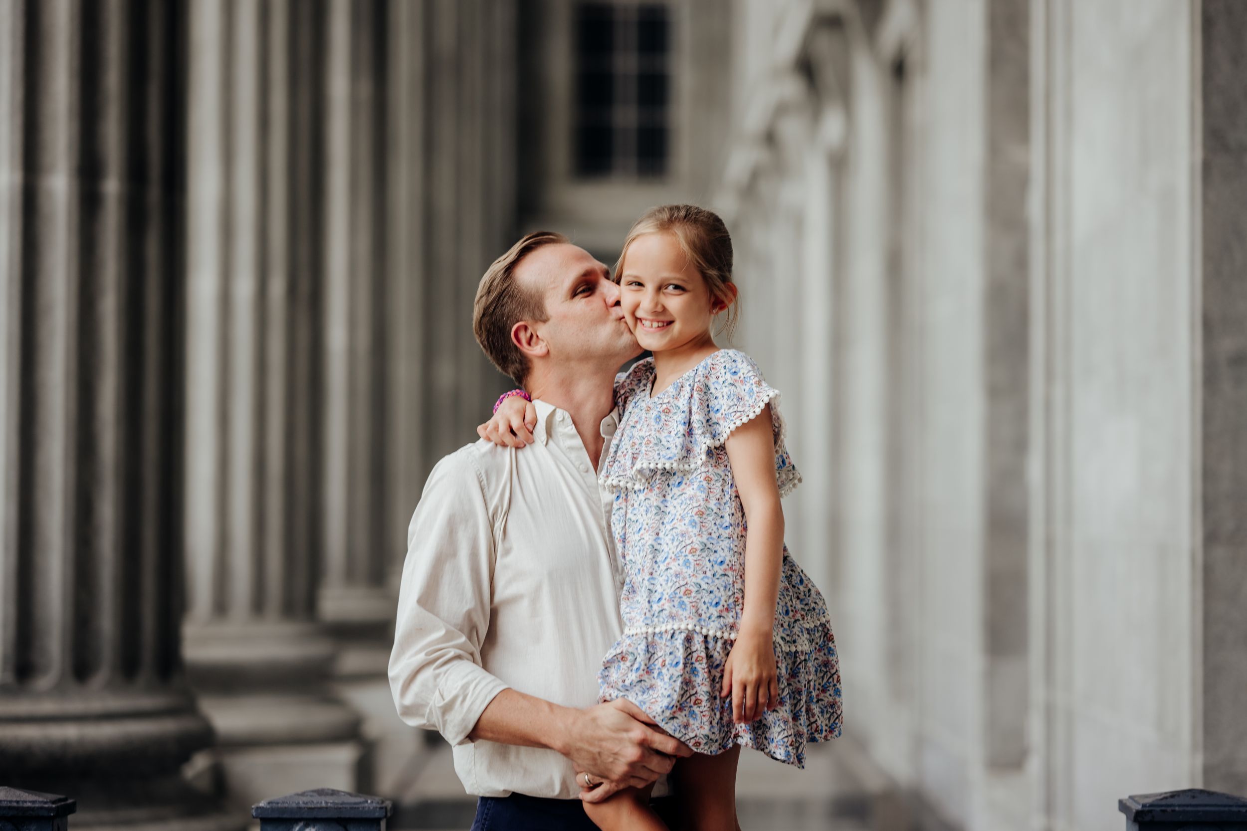 Professional family photoshoot at national gallery Singapore