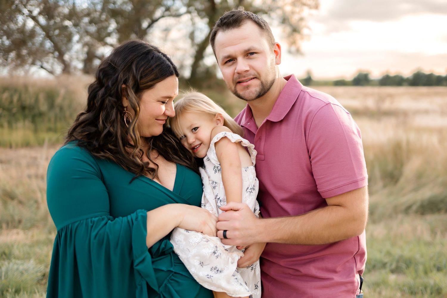 beautiful mom to be, maternity photoshoot at sunset on cherry creek trail parker colorado,family & maternity photography