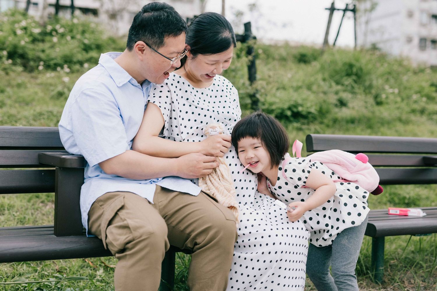 孕婦寫真、美式孕寫真、散步孕寫真、美式家庭寫真、美式親子寫真、公園孕寫真、屏東孕寫真、高雄孕寫真、台南孕寫真、台中孕寫真、台北美式孕寫真、屏東攝影工作室、屏東攝影棚、美式自助婚紗工作室推薦、便服孕寫真、生活感、屏東復興公園寫真、屏東自助婚紗