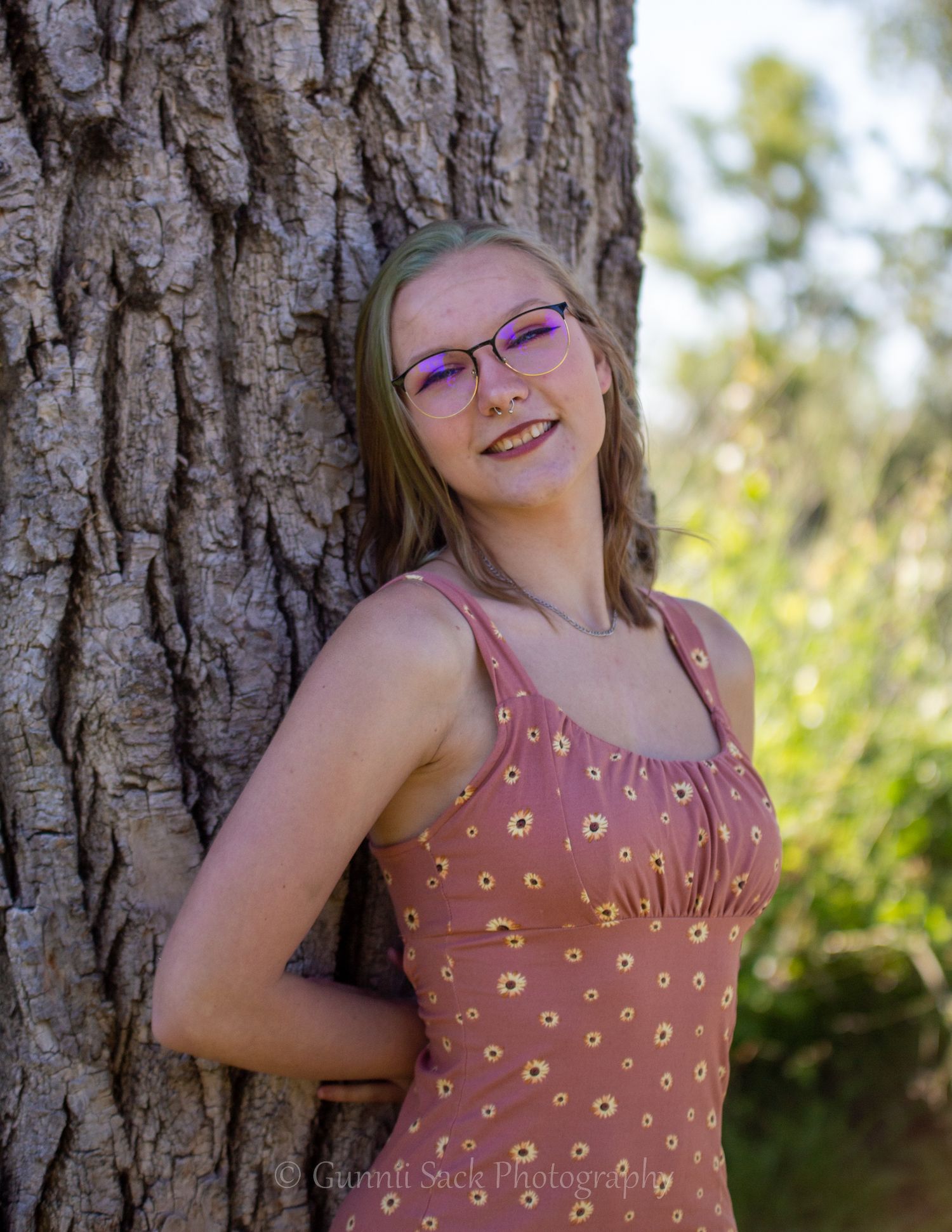 gunnii sack photography, lodi lake, class of 2022, senior session, windy day,