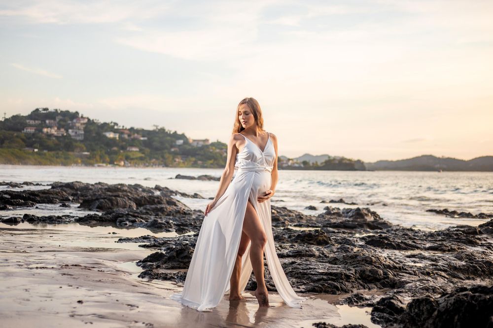 Pregnancy Portrait Sunset Photo Shoot in Flamingo Beach