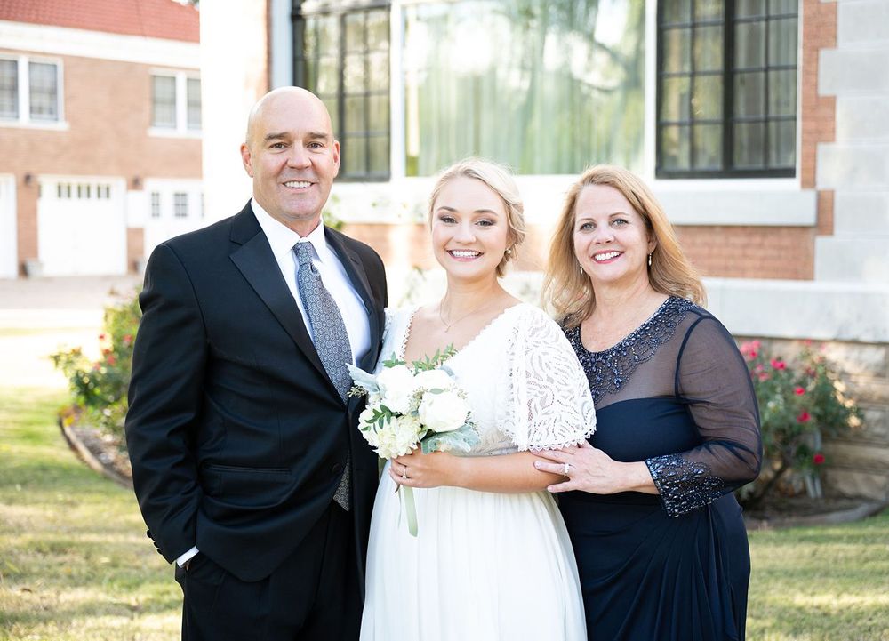 Elegant Wedding at St. Luke's Episcopal and Frank Phillips Mansion Bartlesville Oklahoma OK by Kristi Bray Photography