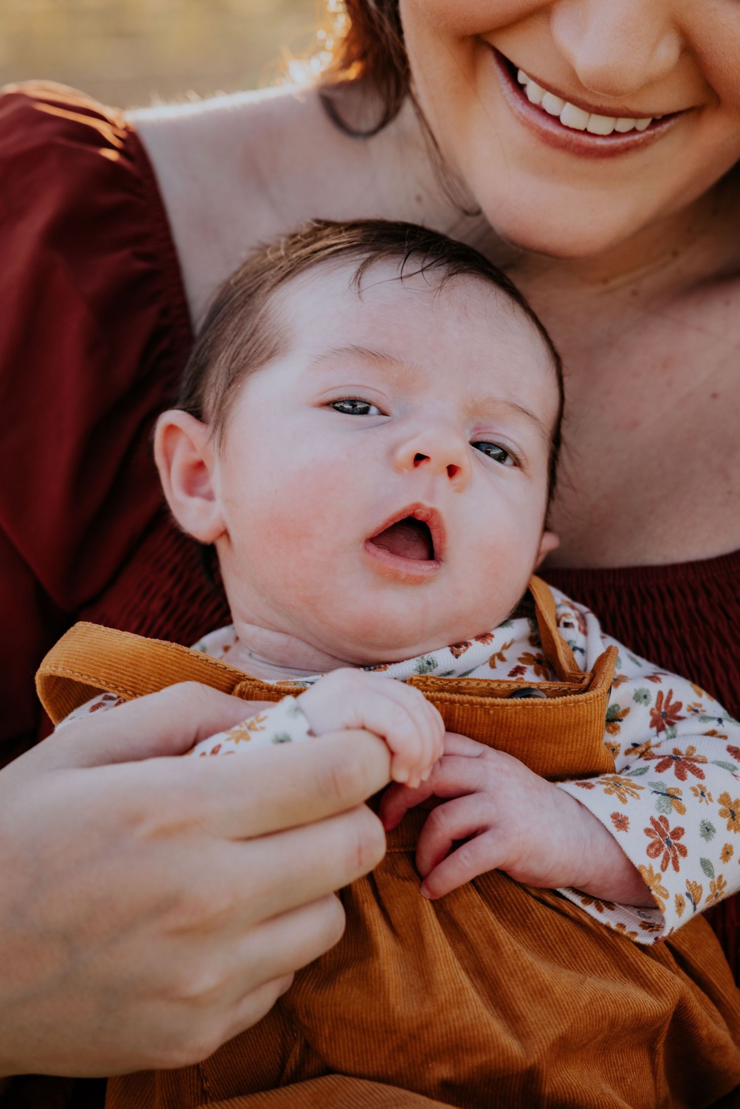 Sunflower Magic: Family & Couple Mini Photo Sessions at Southern Hill Farms in Clermont, FL