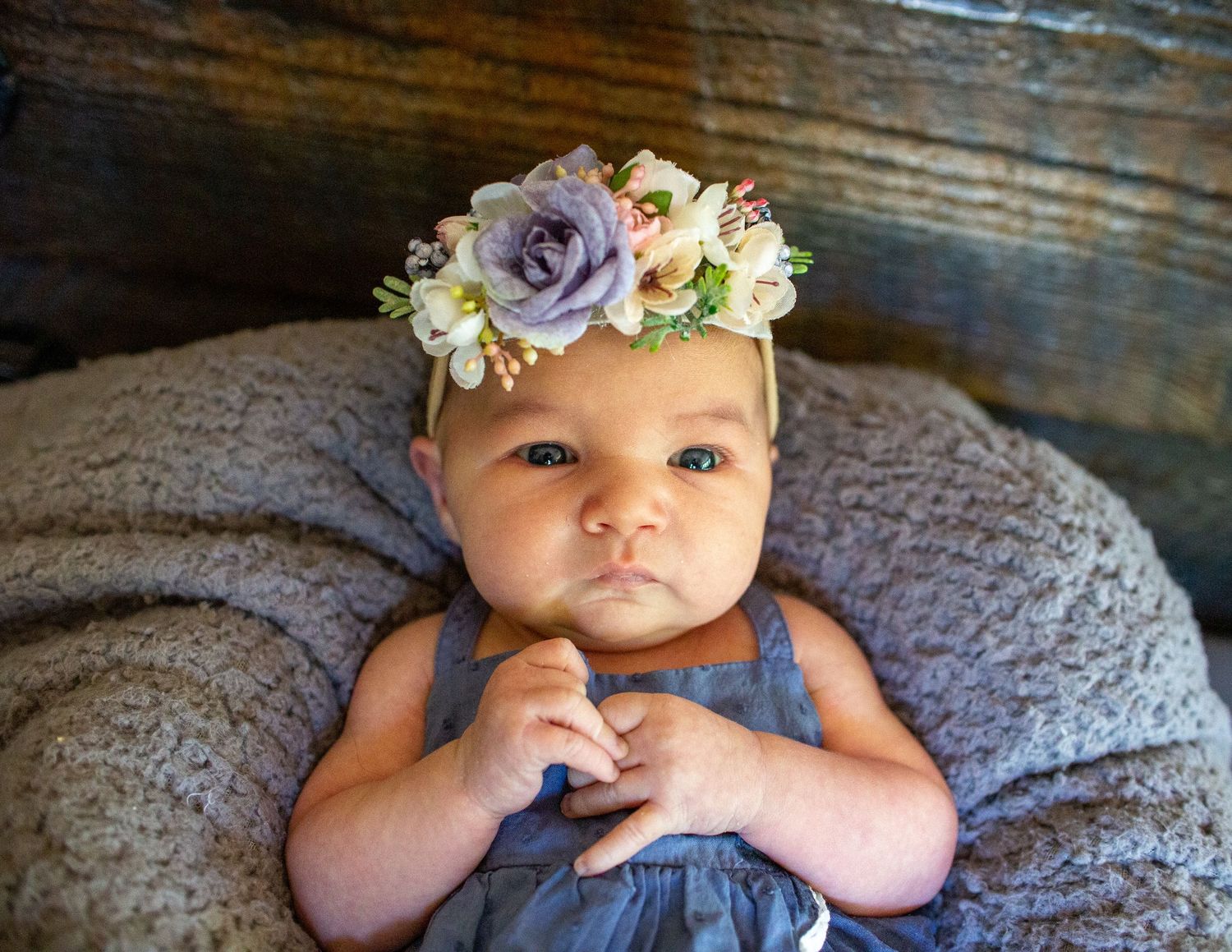 Gunnii Sack Photography, newborn photos, flower headband, Amador county photographer, Calaveras county photographer