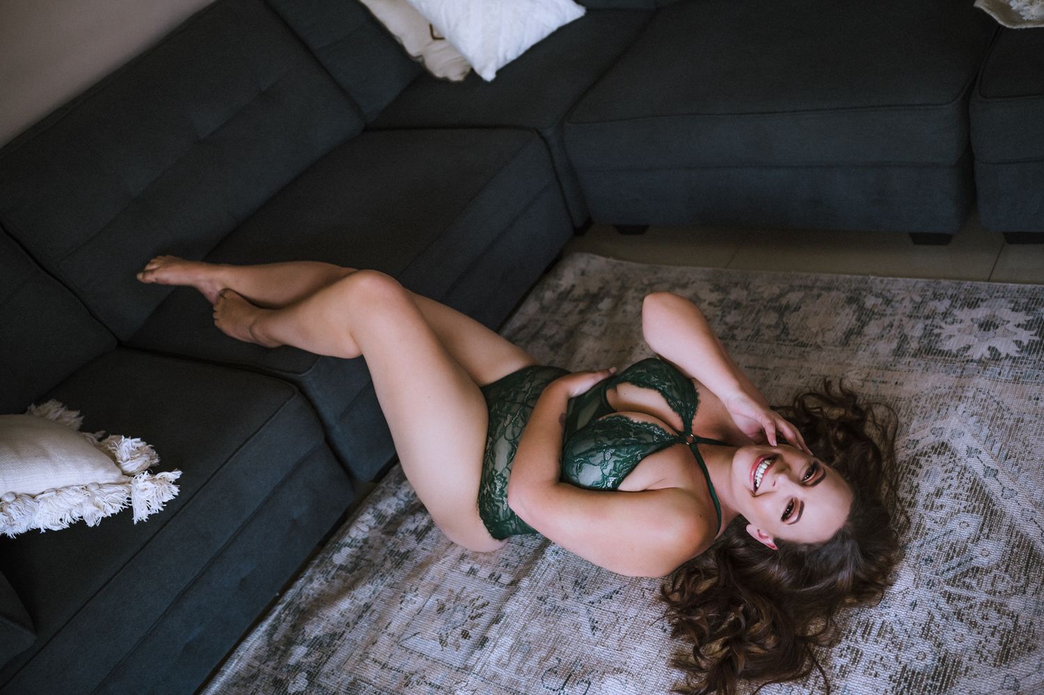 Darwin Boudoir Photographer Contact Me, Book your photoshoot, self love starts here.