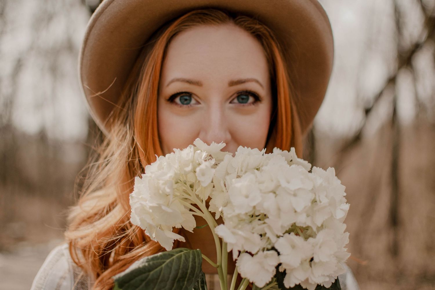 senior session
flower session