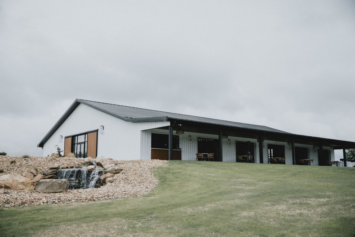 The Harper Event Venue Meadville PA, Pennsylvania, Wedding Photography, Ceremony, Reception, Modern, Rustic Meadville