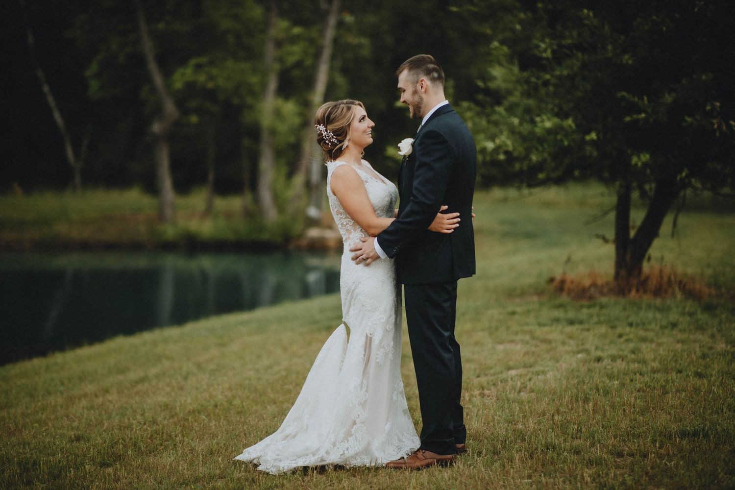 The Harper Event Venue Meadville PA, Erie PA Wedding Photographer, Pittsburgh Photographer, modern industrial wedding