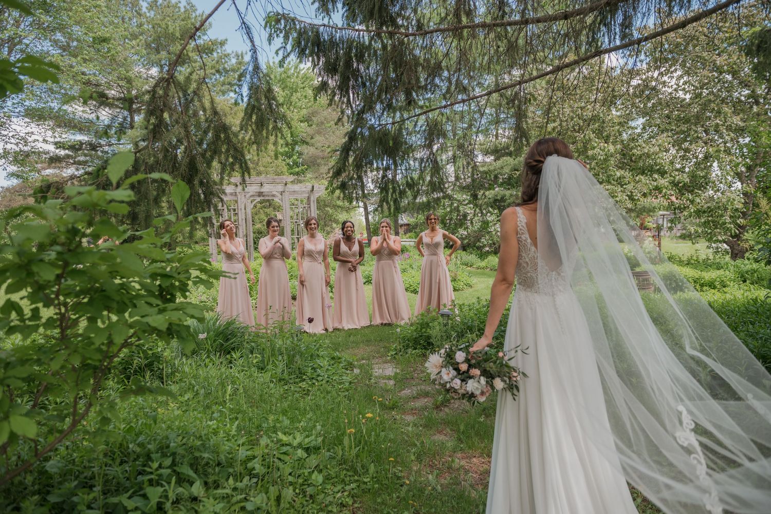 Veil Alternatives, wedding photographer in ottawa, local ottawa wedding photographers, wedding photographers near me,
