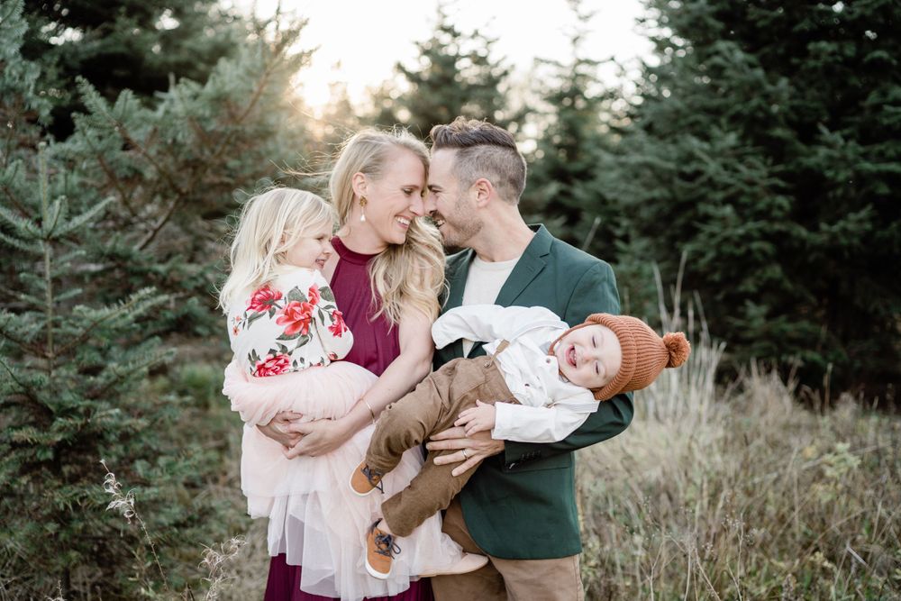 fancy family photo lifestyle photographer cristy holcomb c photography