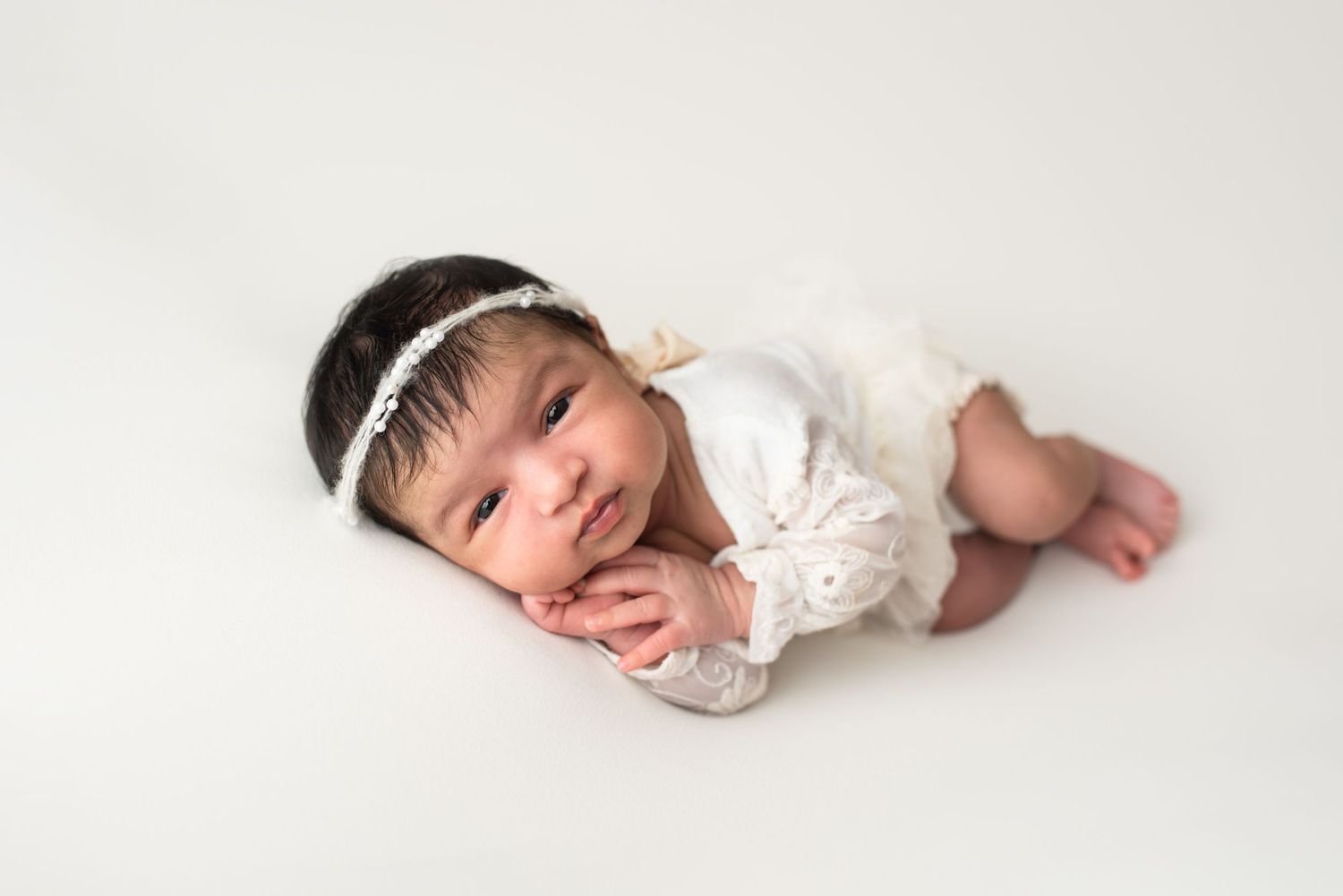 Newborn session by Precious Twenty-One Photography in Woodbury, MN