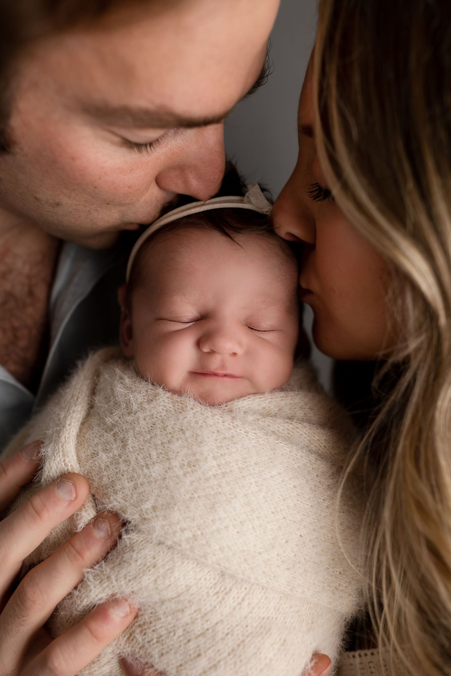 Virginia Beach newborn photographer, Virginia Beach maternity photographer, Virginia Beach Family Photographer