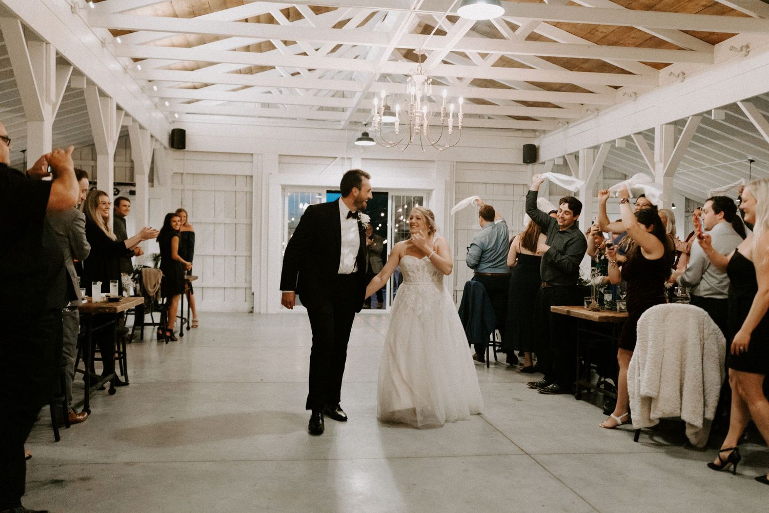 braestone farm wedding photography candid ontario