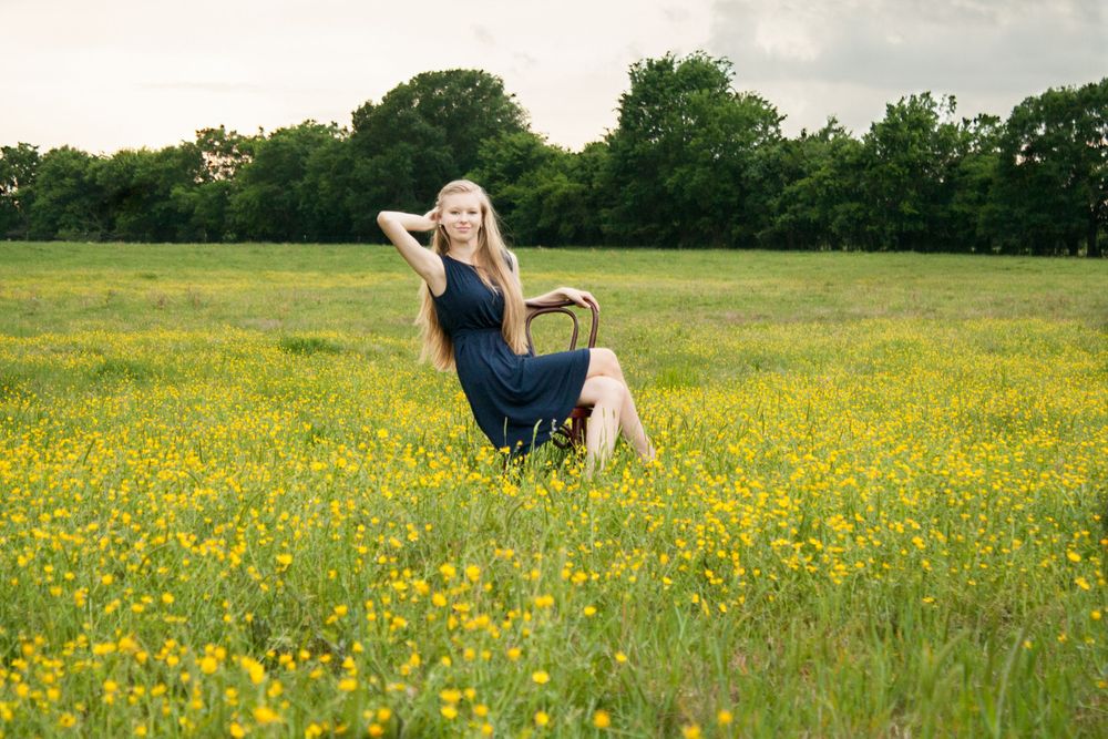 Flower Field Farm Senior Photo Palestine Tx