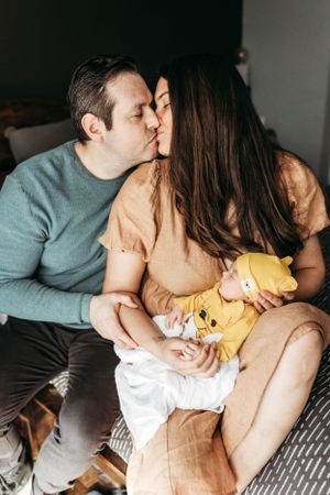 in home newborn photography