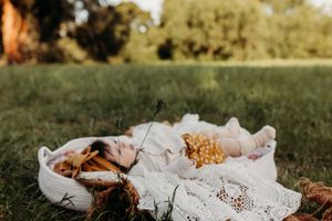 outdoor newborn photography werribee