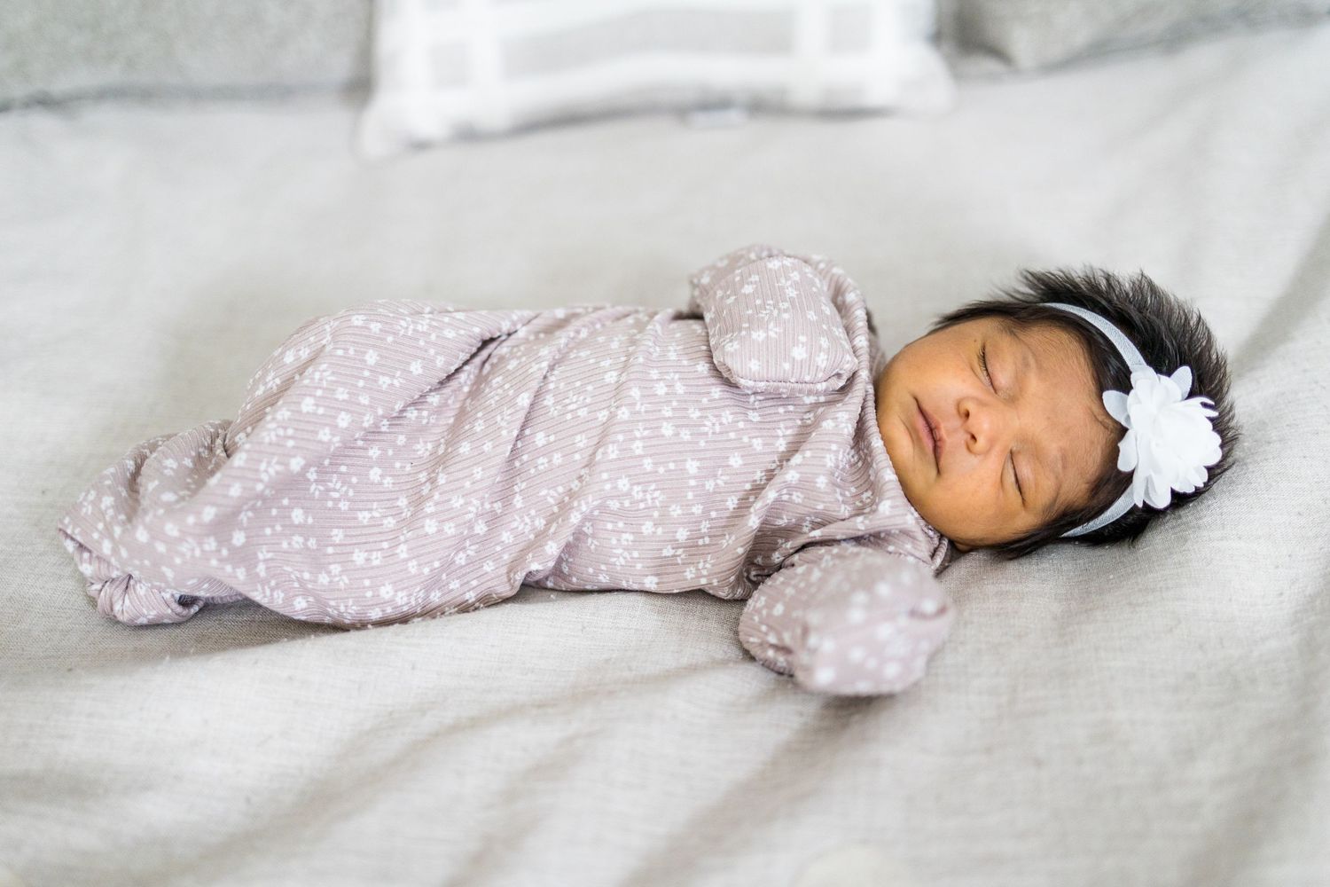 Newborn session baby sleeping