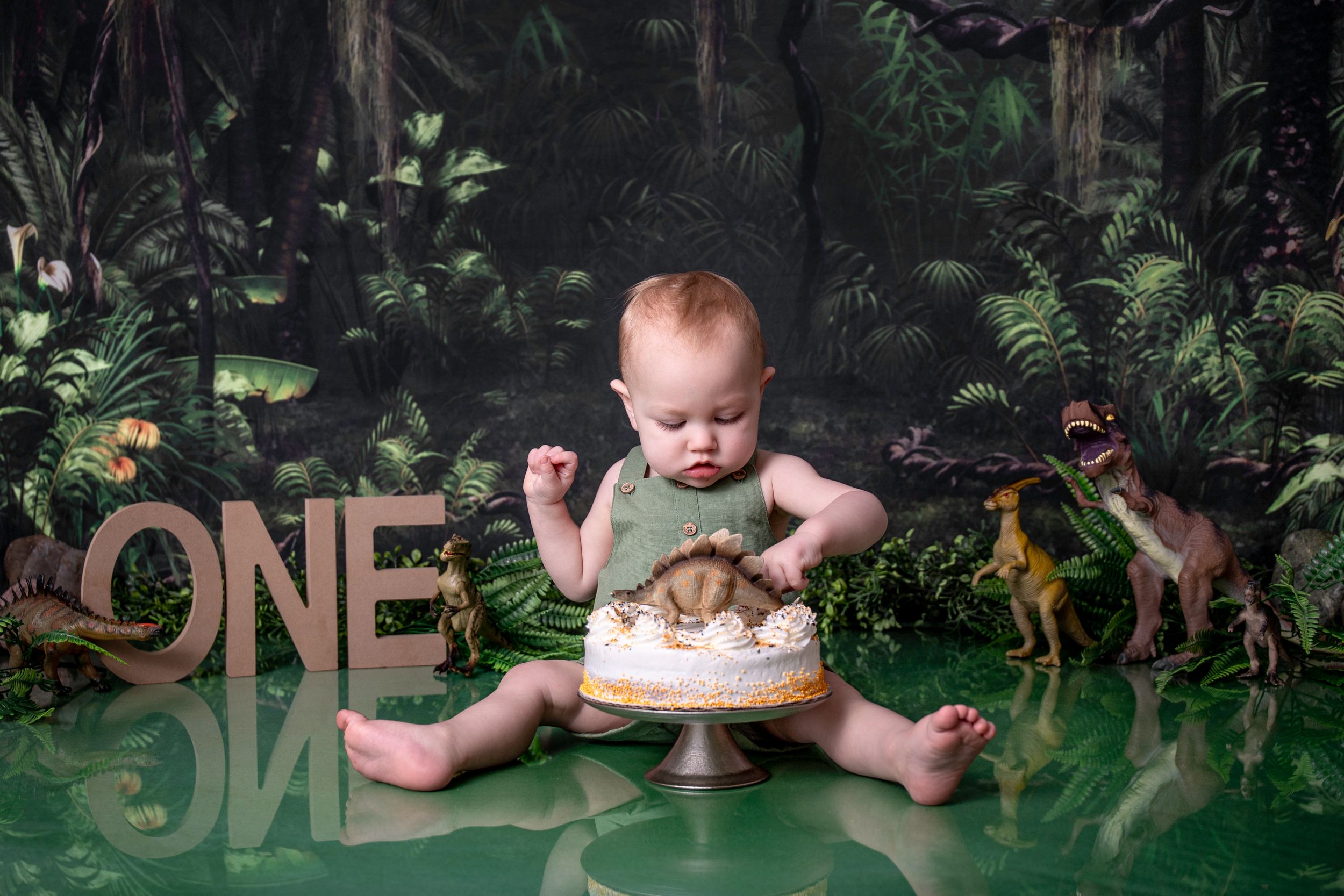 Ponoka first birthday cake smash