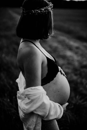 Babybauch Schwanger Schwangerschaft Babybauchfotos Babybauchfotografie Schwangerschaftshooting Schwangerschaftsbilder Babybauchbillder