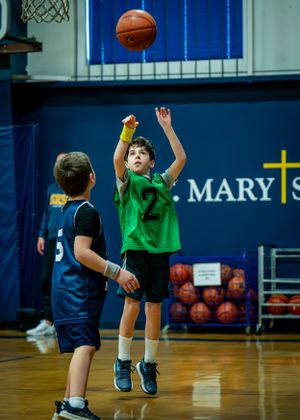 kid basketball players