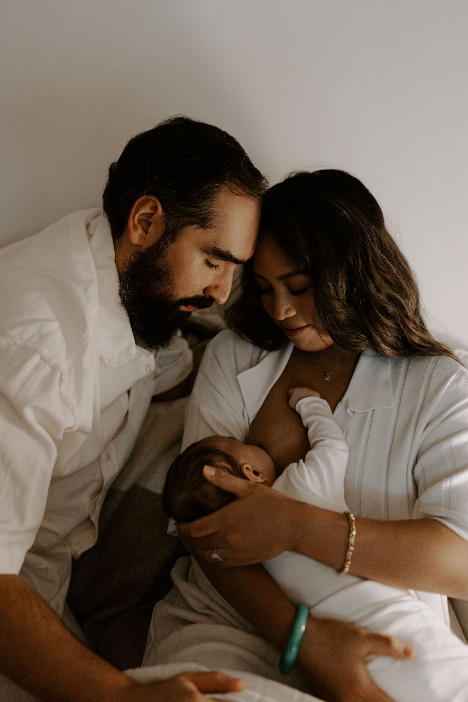 family / newborn home photography session in toronto vaughan canada