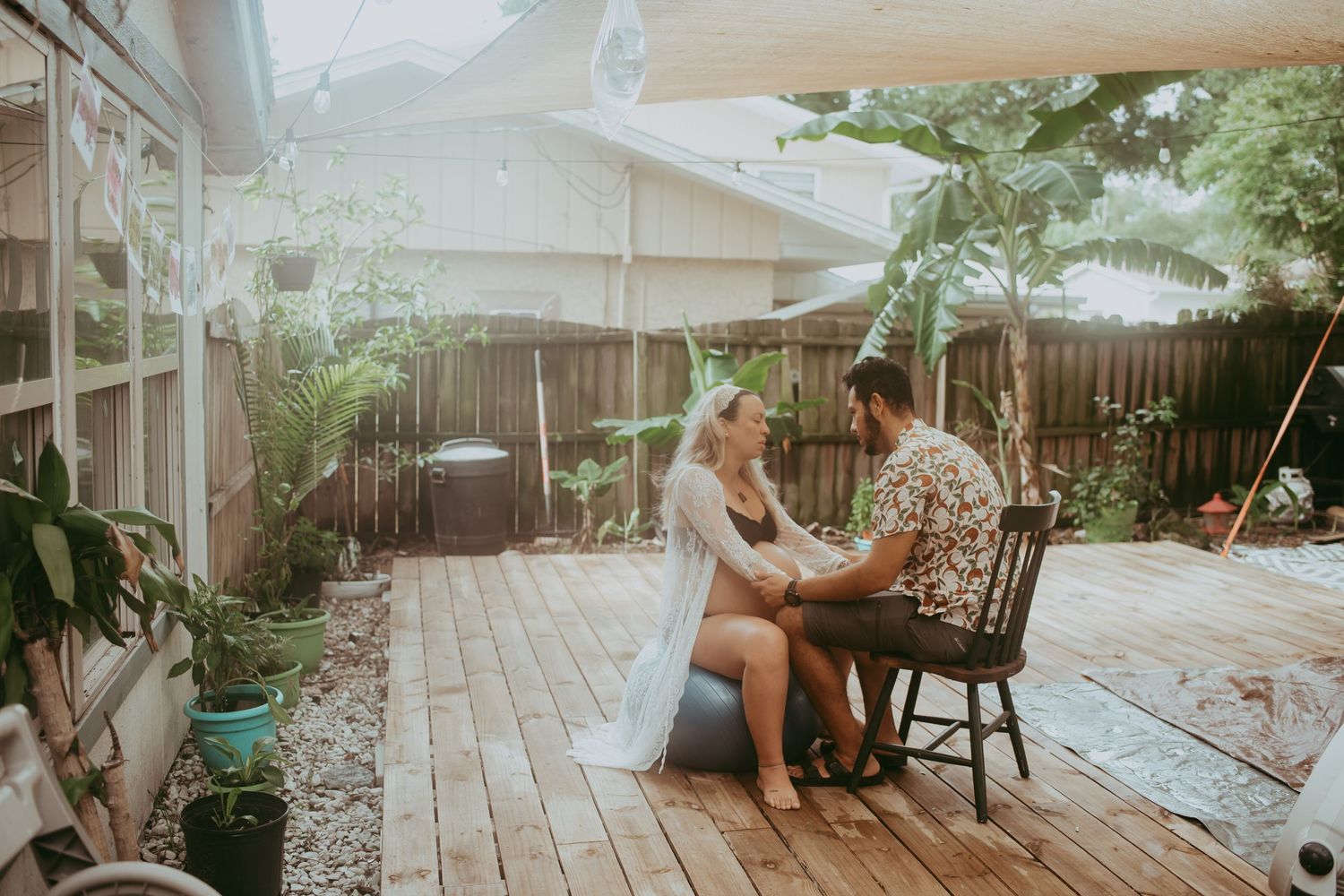 Home birth, birth doula, midwifery, orlando doula, water birth, newborn photography, maternity photography, birth photography, lactation