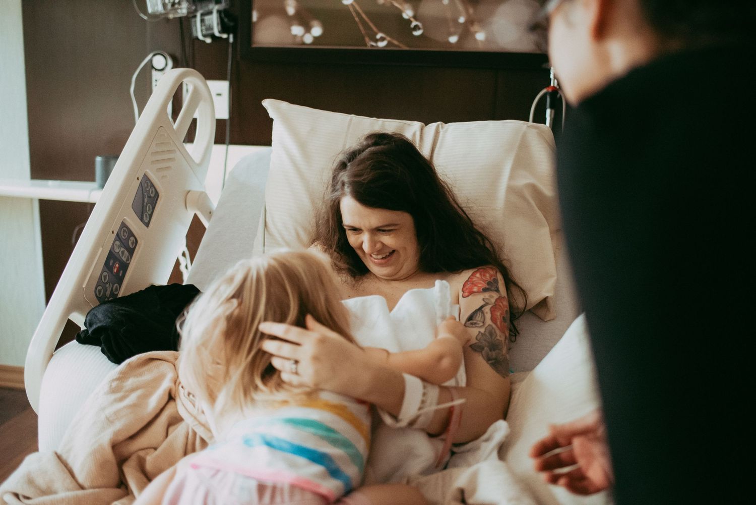 Home birth, birth doula, midwifery, orlando doula, water birth, newborn photography, maternity photography, birth photography, lactation