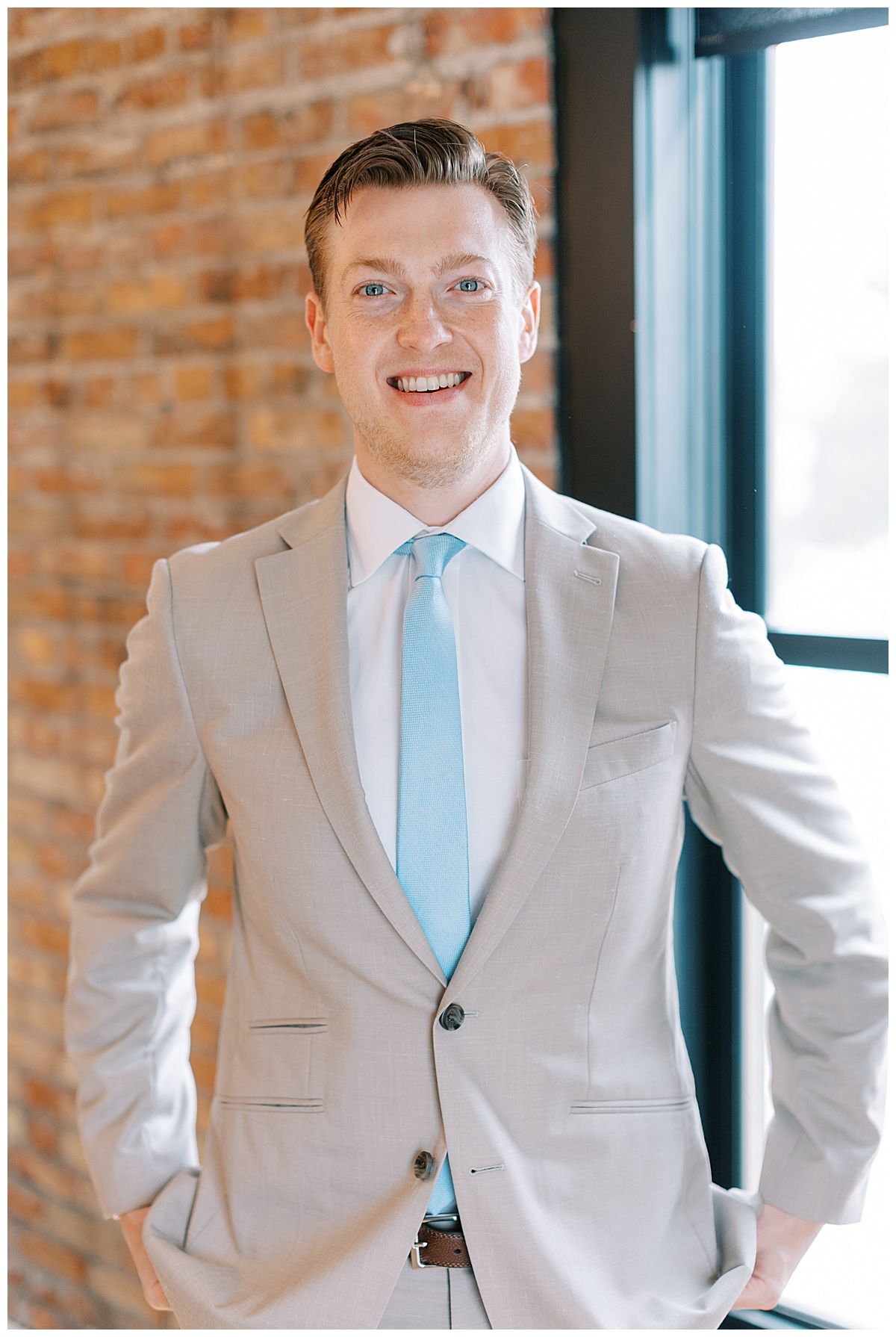 Mercantile Hall Wedding / Best Wisconsin Wedding Photographer