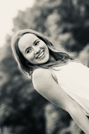 Candid smiles are the best!