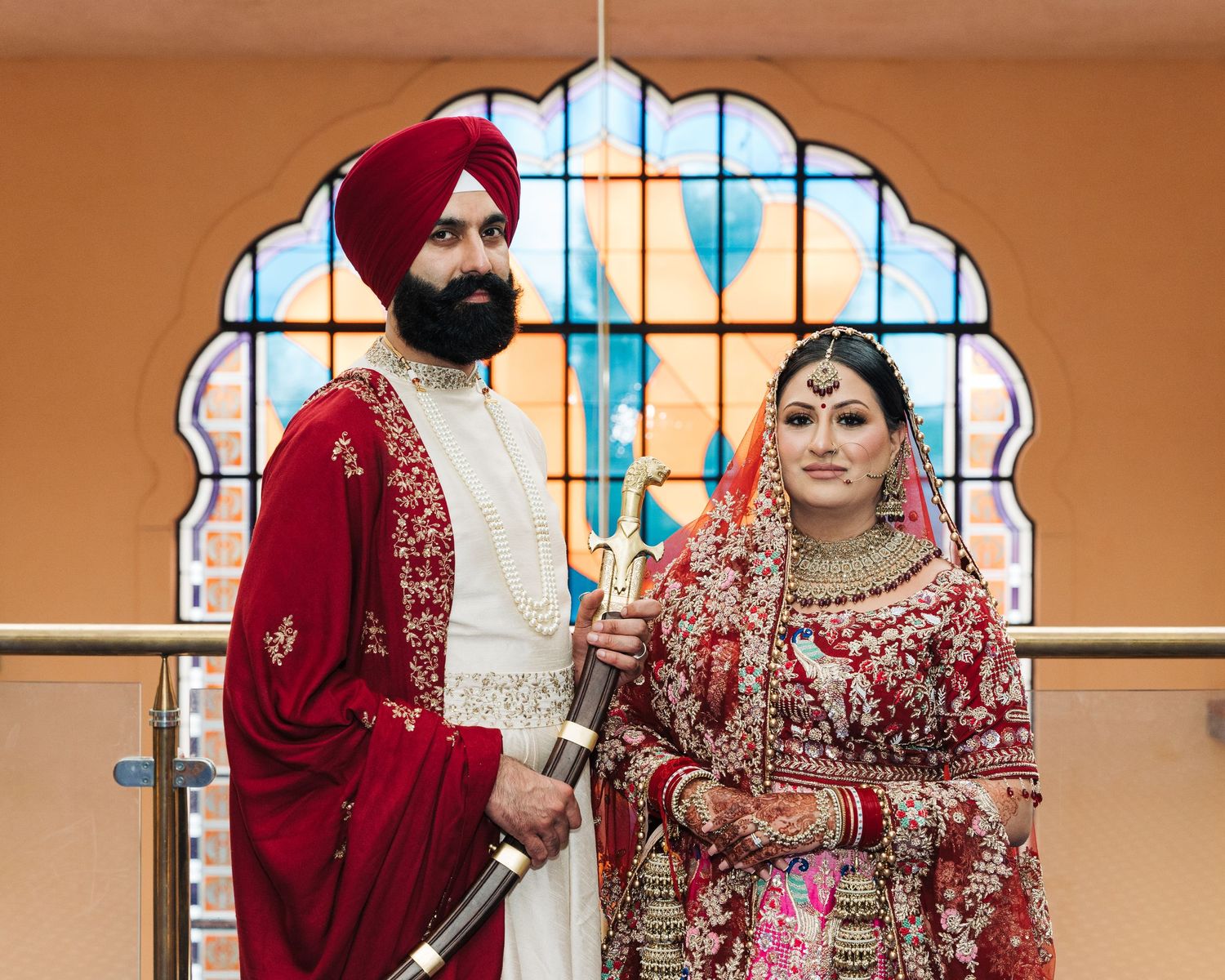 sikh wedding couple traditional portrait gurdwara anand karaj