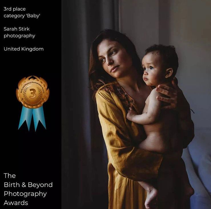 fine art ward winning maternity photography sarah stirk london award by birth & beyond photography awards