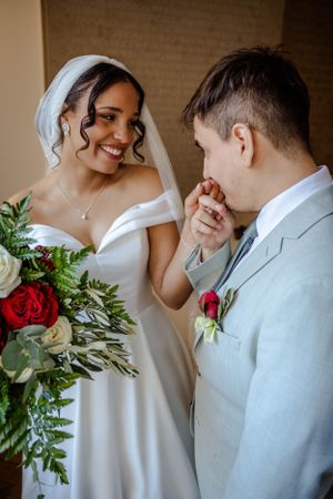 Hochzeitsfotograf Berlin Wedding Photographer Braut Bräutigam Klassische Hochzeit Hochzeitsfeier