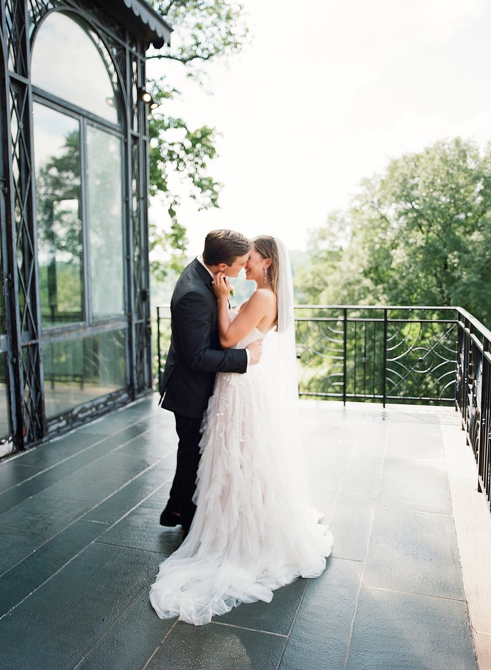 couple photos at Baltimore Country Club wedding