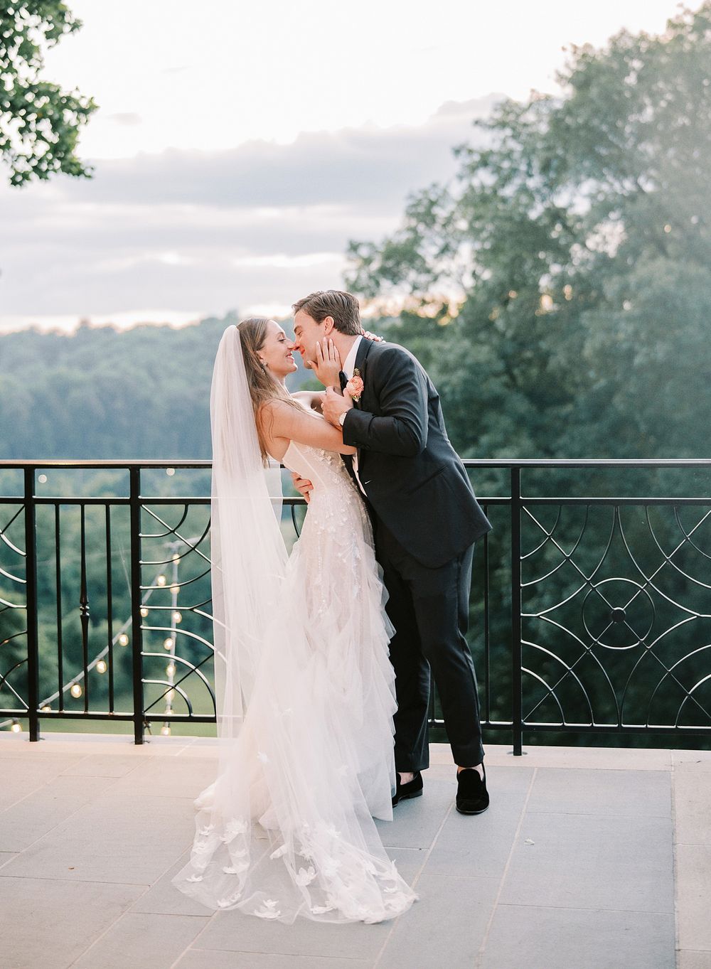 golden hour photos at Baltimore Country Club