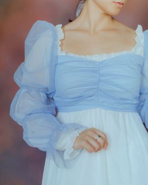 vestido branco top azul tule regência