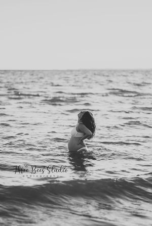 maternity photography, quinte west, trenton, brighton, cobourg ontario, pregnancy photos, belly photos, couples photos,m