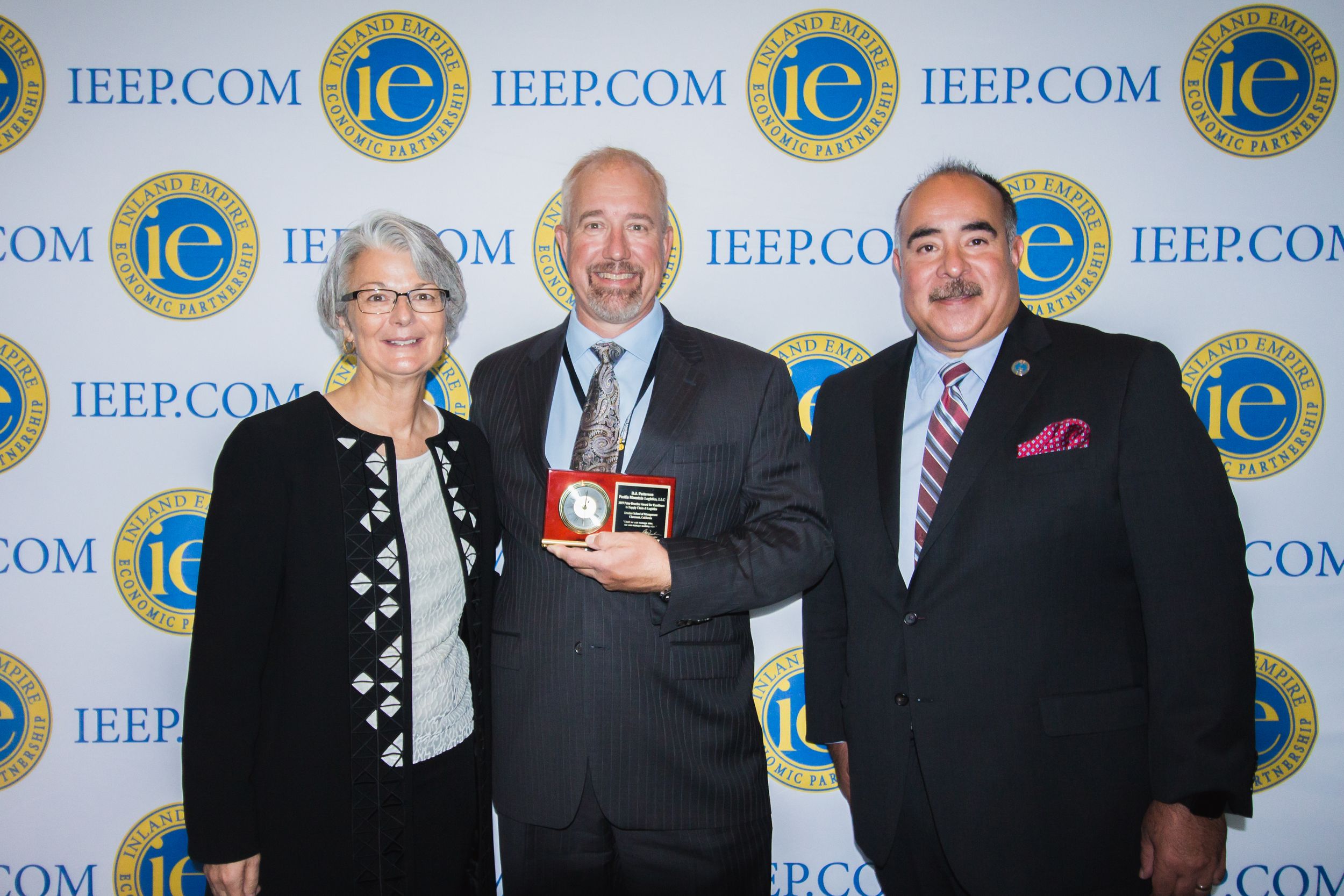 Business. Seminar. Professionals. Award. Recognition. Achievement. Group Photo. Inland Empire Economic Partnership