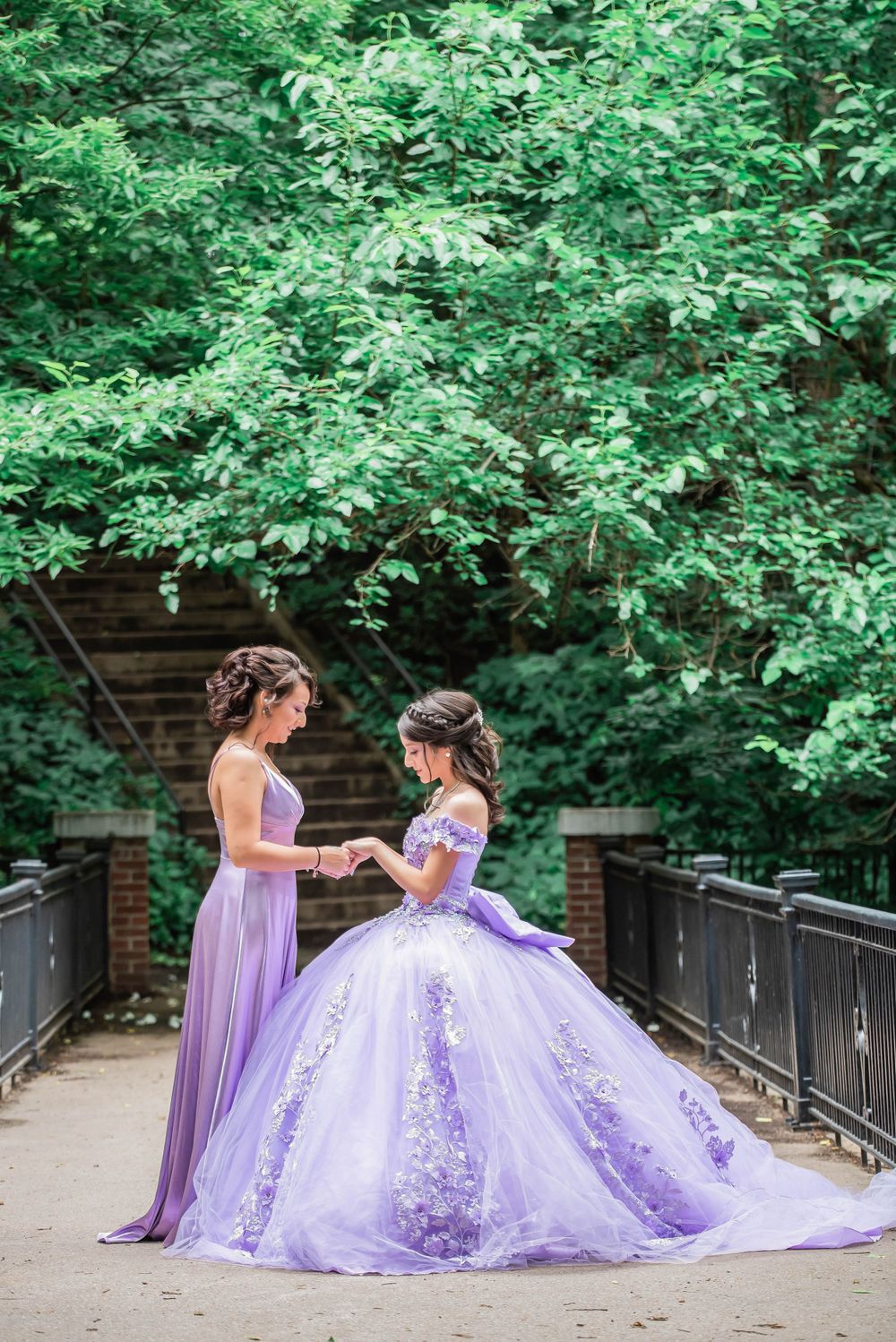 Quinceanera quinceañera fotografia y video Omaha, Ne Elmwood Park Quince Photography and Video Omaha, Nebraska