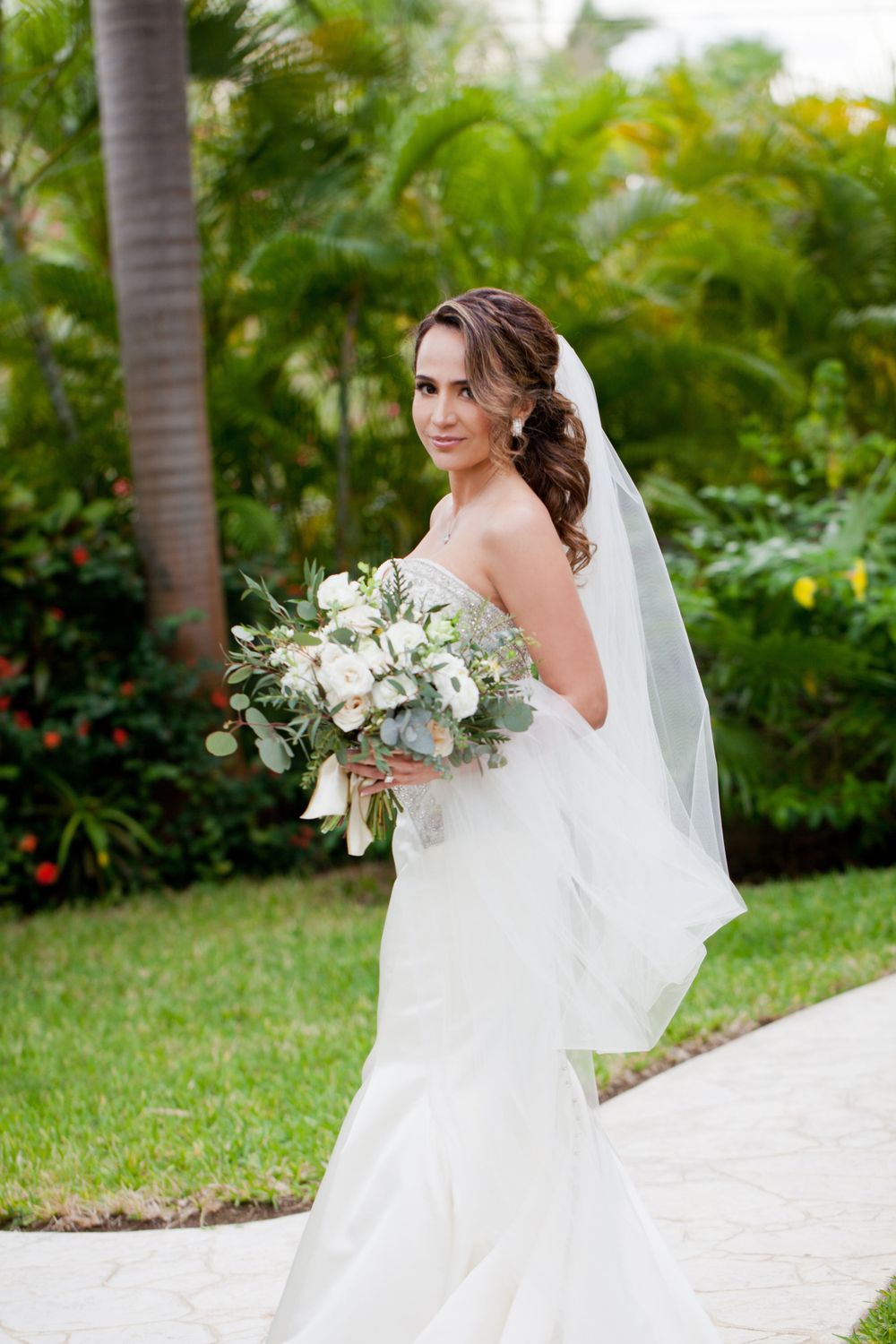 customized wedding photography Cancun