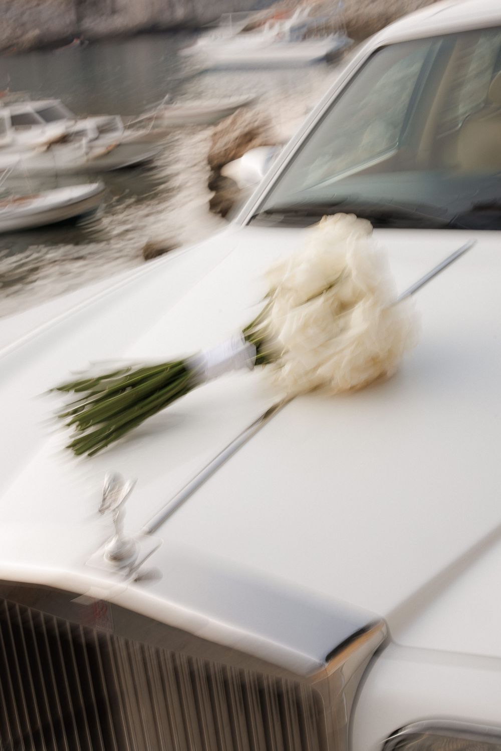 ROLLS ROYCE AT A WEDDING , BLURRY IMAGES , A WEDDING IN RHODOS , LUXURY COUPLE FROM AUSTRALIA , WEDDING PLANNER