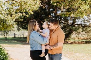 maternity photos werribee park
