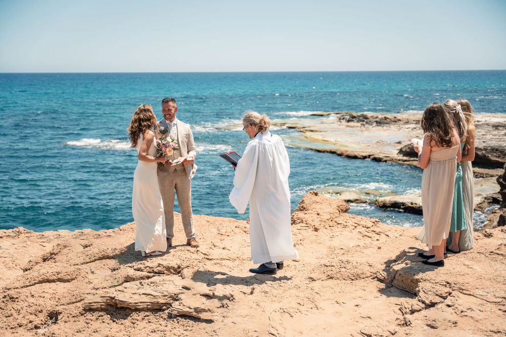 wedding ceremony on a rock on the mediterranean sea in Alicante